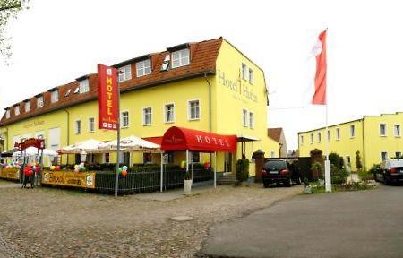 Hotel 4 Hufen Grossziethen ภายนอก รูปภาพ