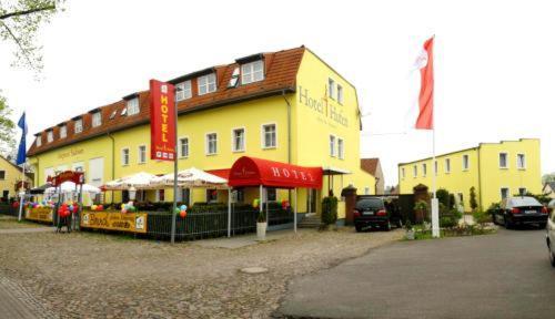 Hotel 4 Hufen Grossziethen ภายนอก รูปภาพ