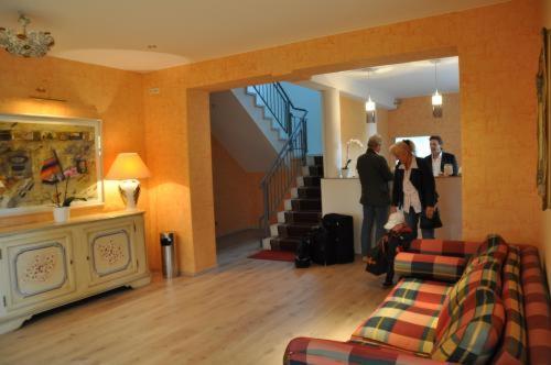 Hotel 4 Hufen Grossziethen ภายนอก รูปภาพ