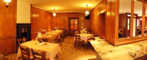 Hotel 4 Hufen Grossziethen ภายนอก รูปภาพ