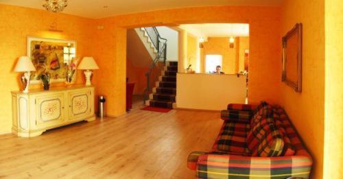 Hotel 4 Hufen Grossziethen ภายนอก รูปภาพ