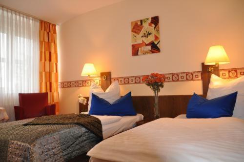 Hotel 4 Hufen Grossziethen ภายนอก รูปภาพ