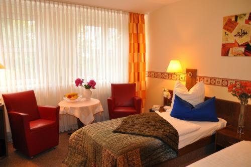 Hotel 4 Hufen Grossziethen ภายนอก รูปภาพ
